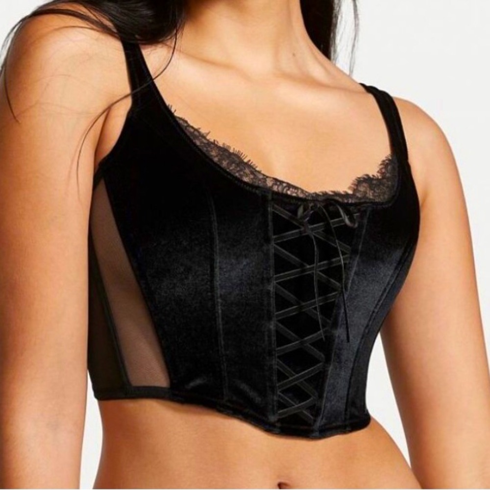 victoria’s secret lace up corset top black velvet size small NWT